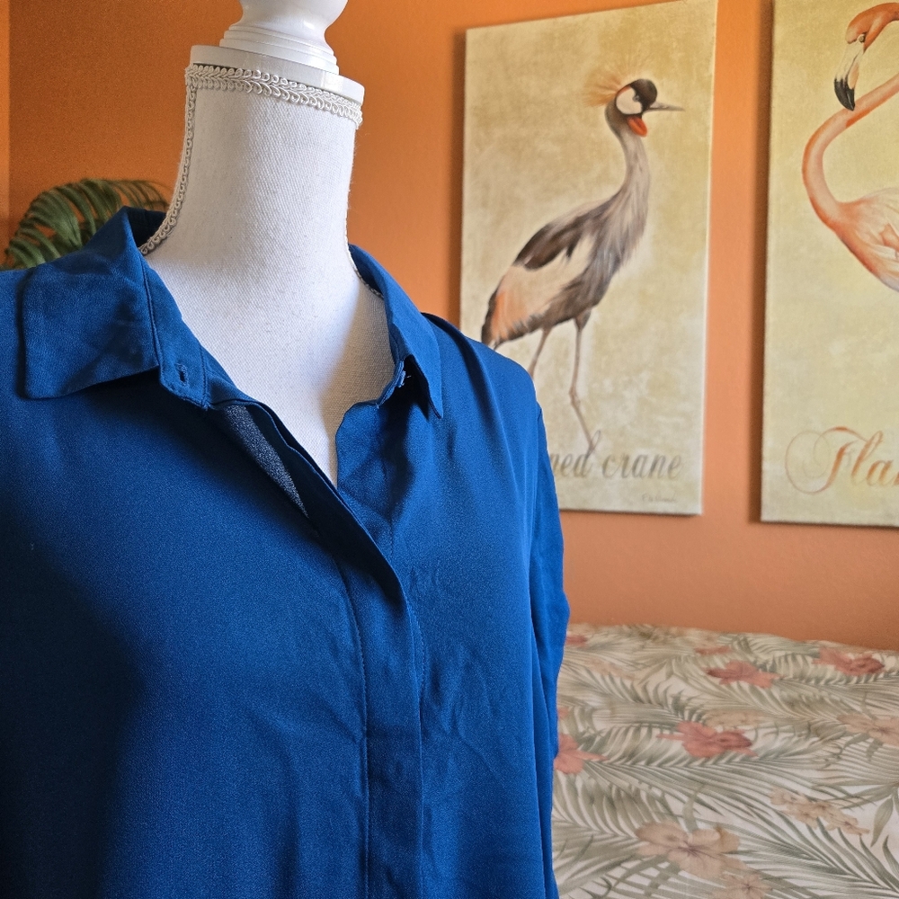 3/$25 Bar III Glitter Glamour Blue Flame Button Down Tunic Long Semi Sheer XXL - Picture 4 of 10